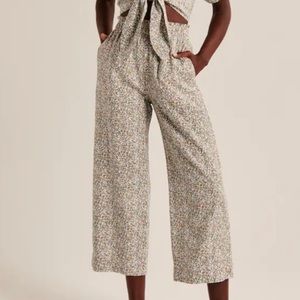 Abercrombie Floral Linen Pants